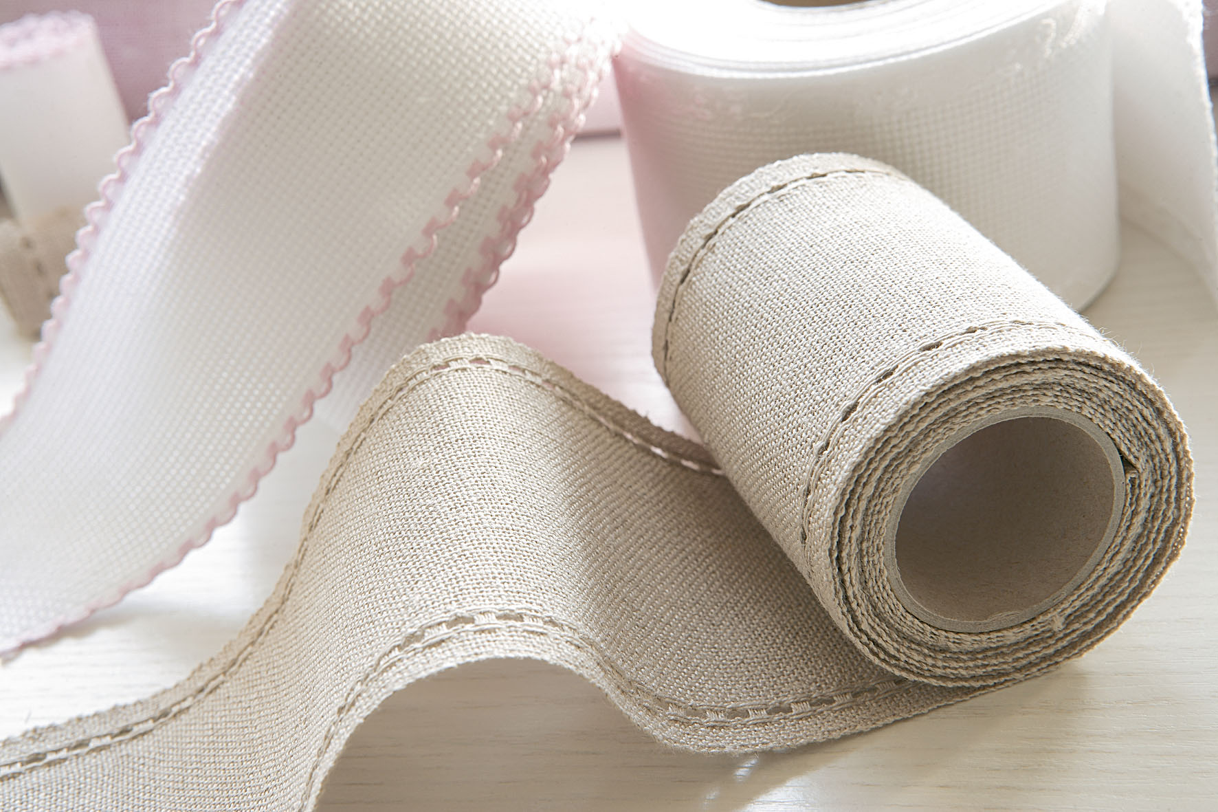 Aida Fabric and cross stitch fabric